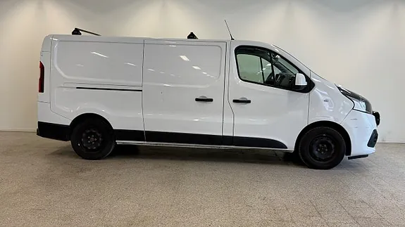 Nissan Nv300 2018 photo 3