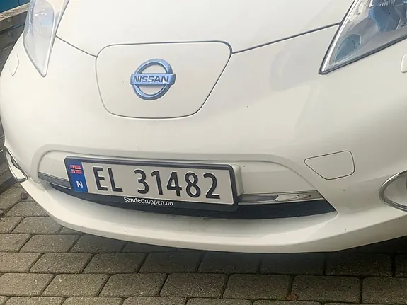 Nissan Leaf 2014 photo 2
