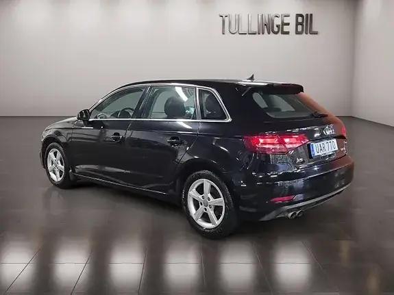 Audi A3 2018 photo 3