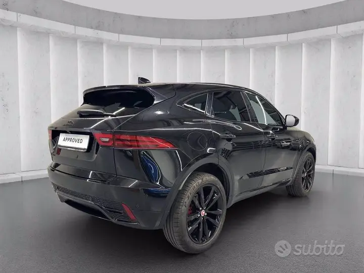 Jaguar E-Pace 2022 photo 5