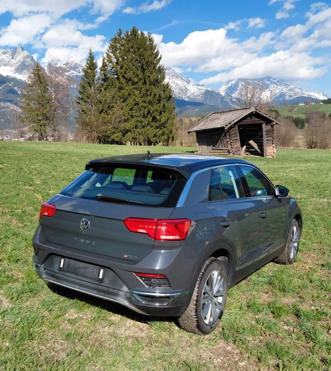 Volkswagen T-Roc 2018 photo 3