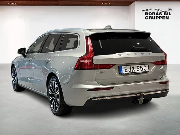Volvo V60 2024 photo 2