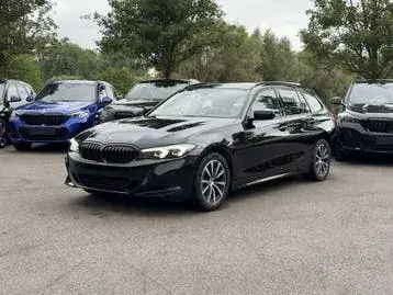 BMW 318 Ia Touring Advantage