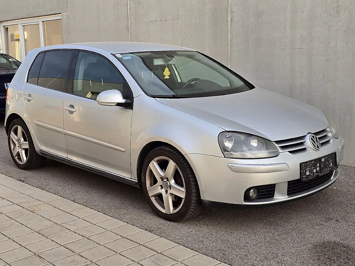 Volkswagen Golf 2004 photo 3