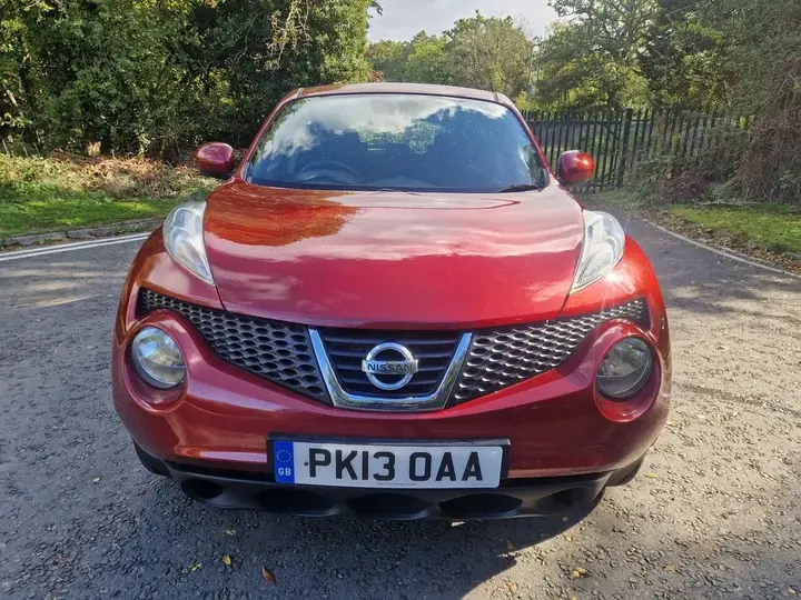 Nissan Juke 2013 photo 2