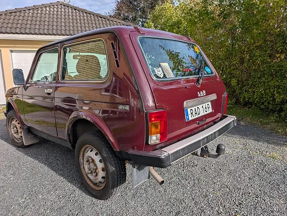 Lada Niva 2008 photo 3