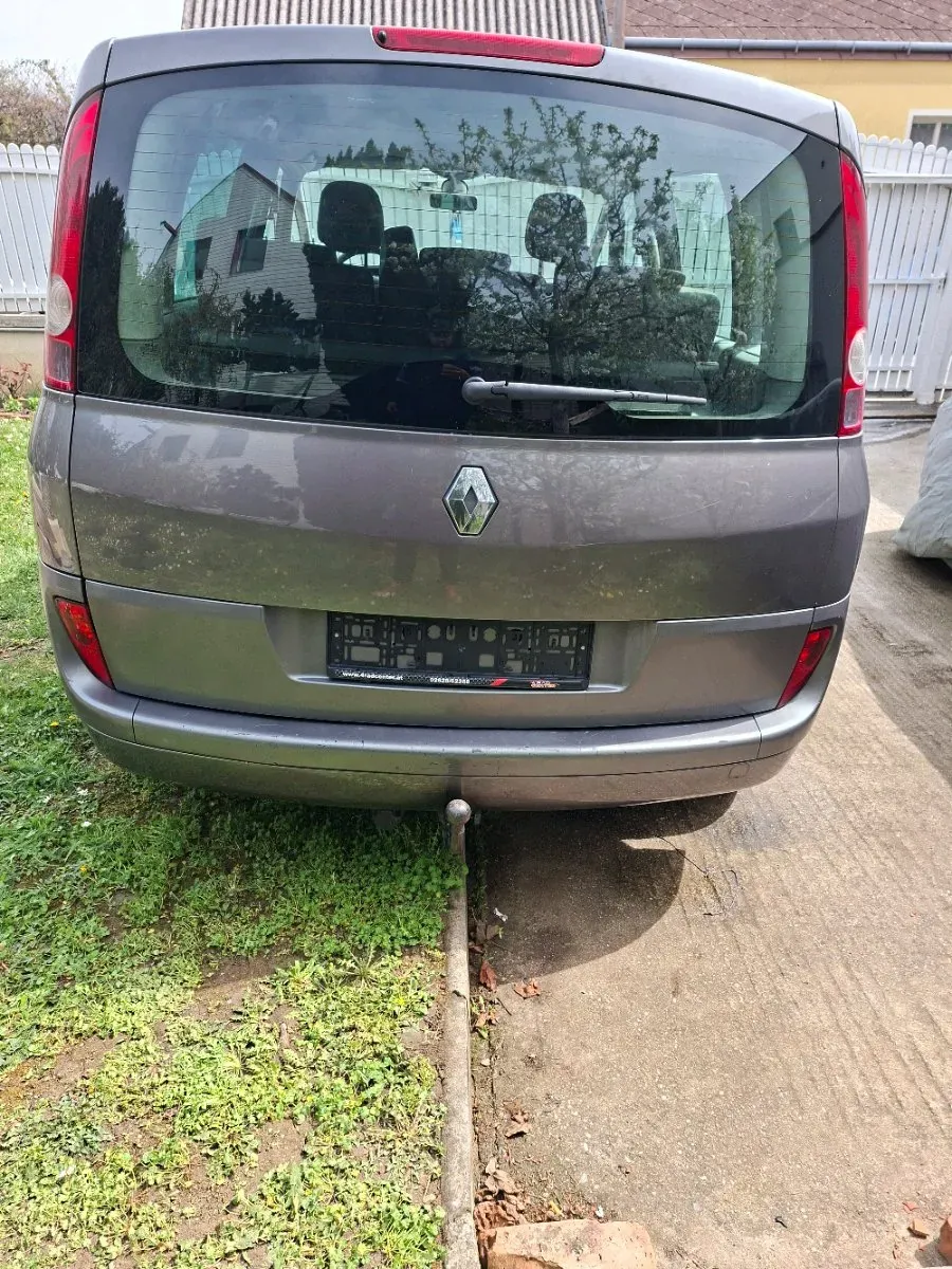 Renault Espace 2005 photo 2