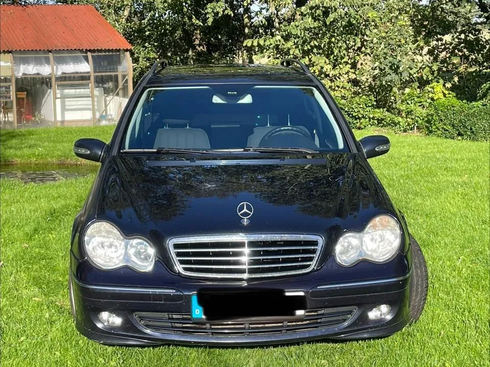 Mercedes-Benz C 180