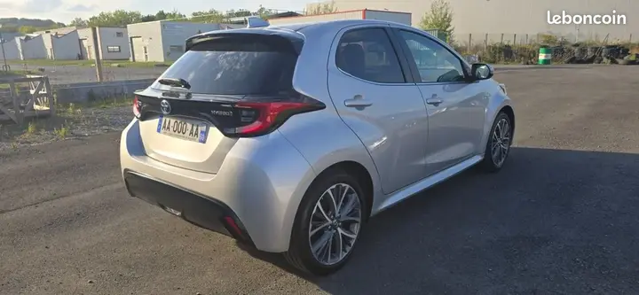 Toyota Yaris 2021 photo 3