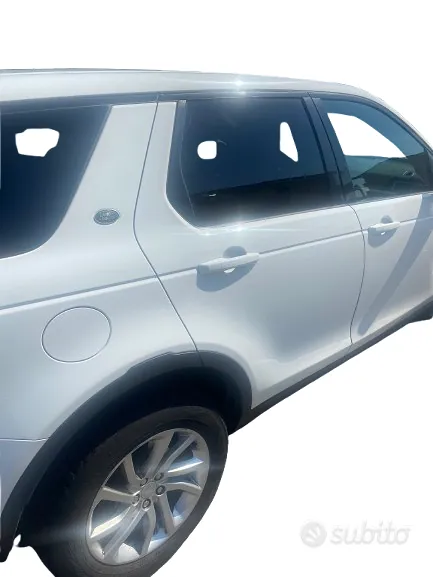 Land Rover Discovery Sport 2018 photo 5