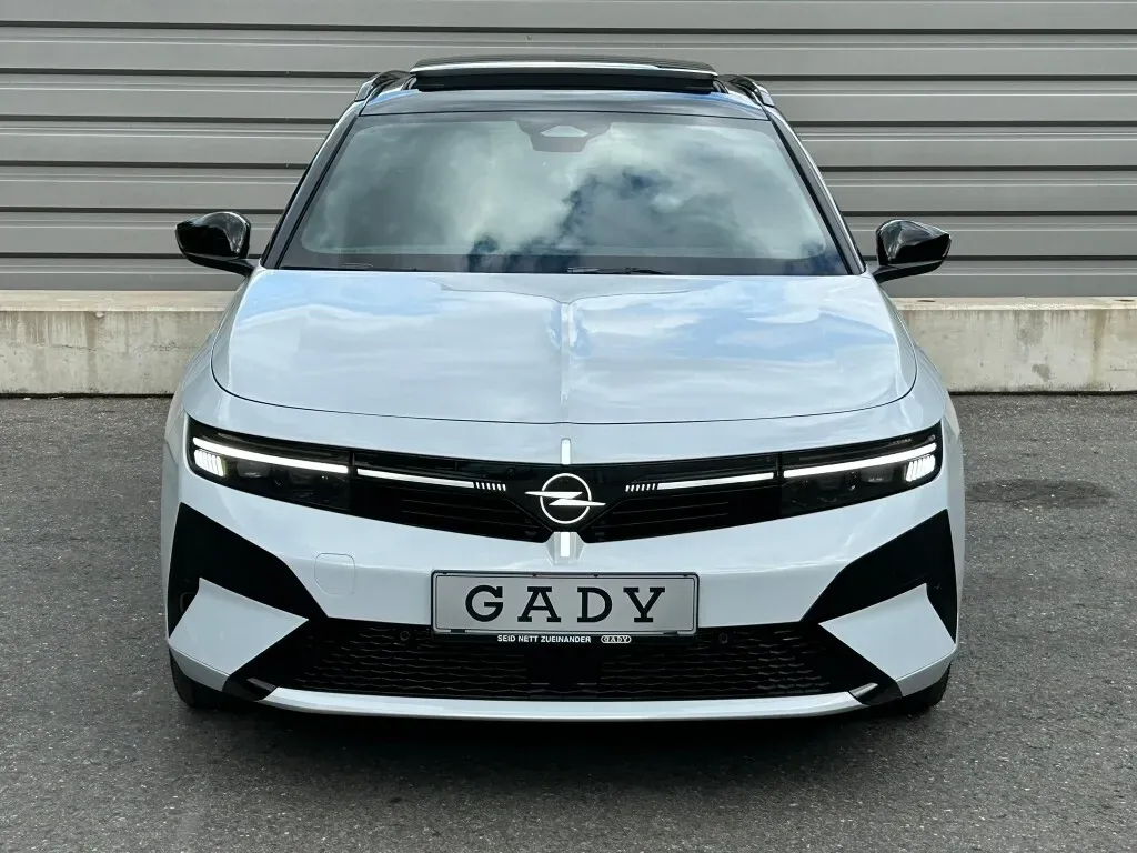 Opel Astra 2026 photo 2