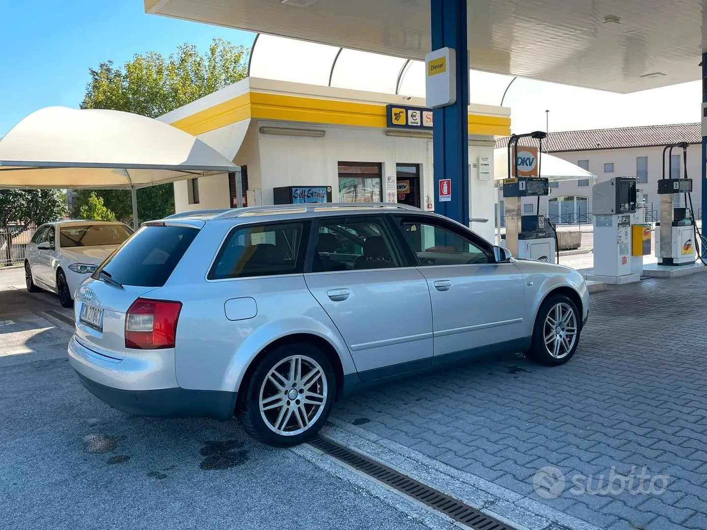 Audi A4 2004 photo 3