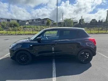 Suzuki Swift 2022 photo 5