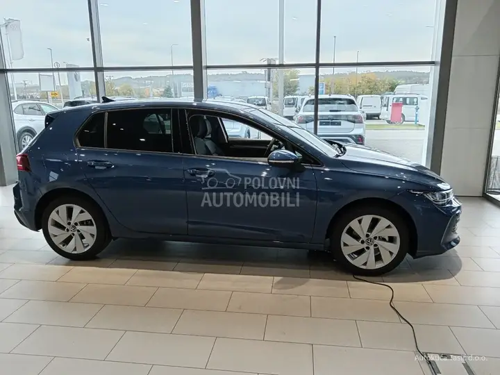 Volkswagen Golf 8 2026 photo 2