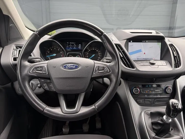 Ford Kuga 2018 photo 3