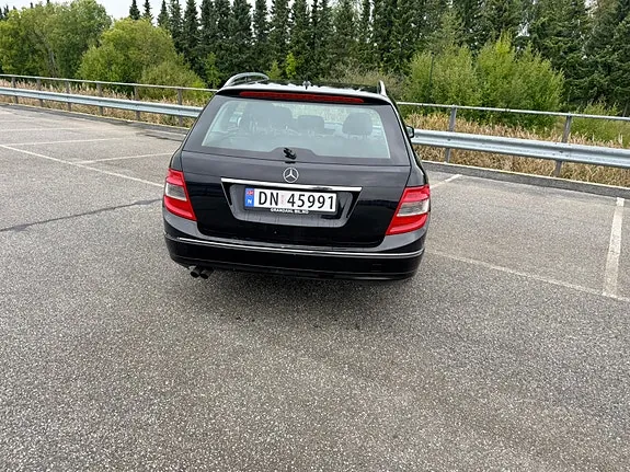 Mercedes-Benz C200 D 2010 photo 4