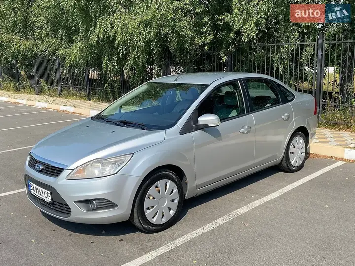 Ford Focus 2011 photo 3
