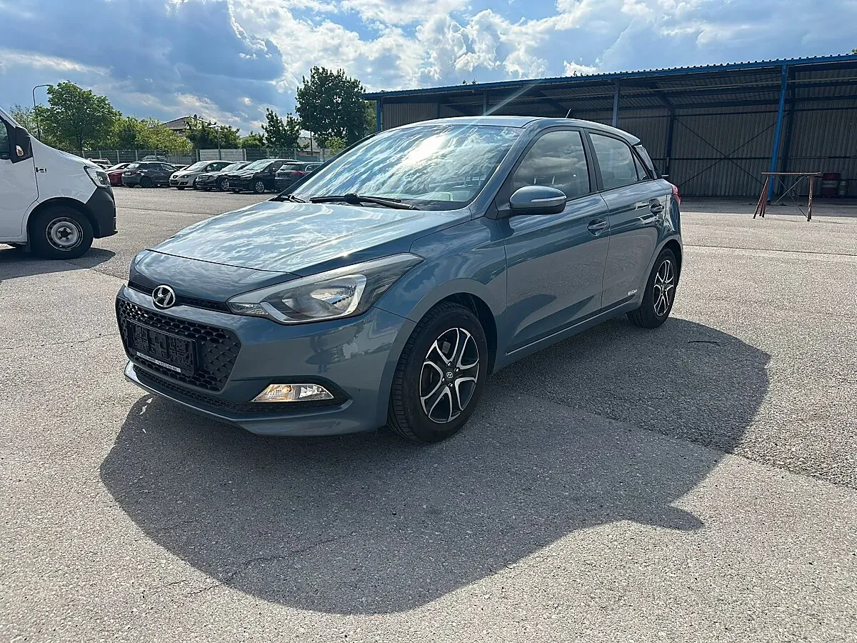 Hyundai I20 2015 photo 2