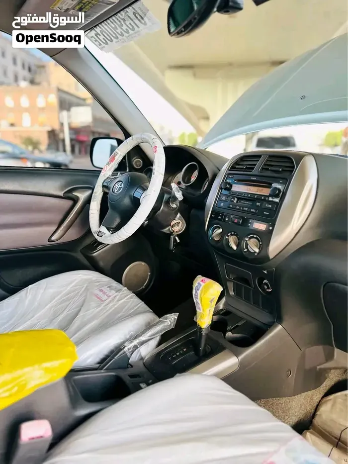 Toyota Rav 4 2005 photo 4
