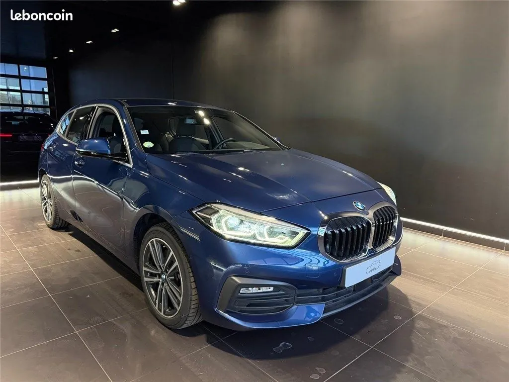 BMW 1 Series 2021 photo 2