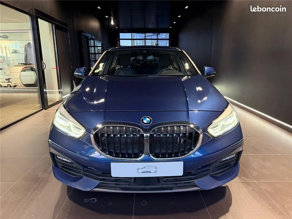 BMW 1 Series 2021 photo 3