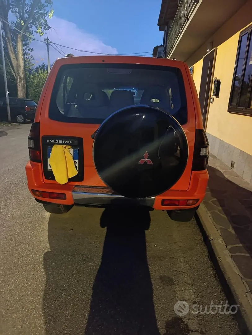 Mitsubishi Pajero 2002 photo 3