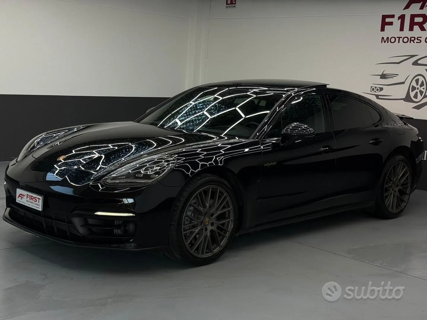 Porsche Panamera 2023 photo 5