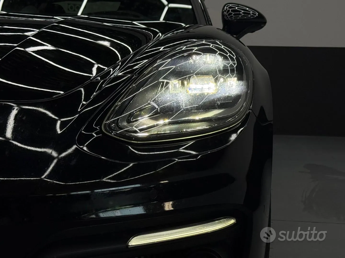 Porsche Panamera 2023 photo 4