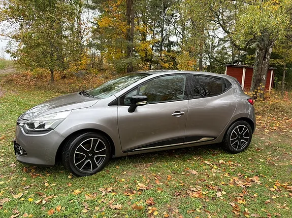 Renault Clio 2015 photo 2