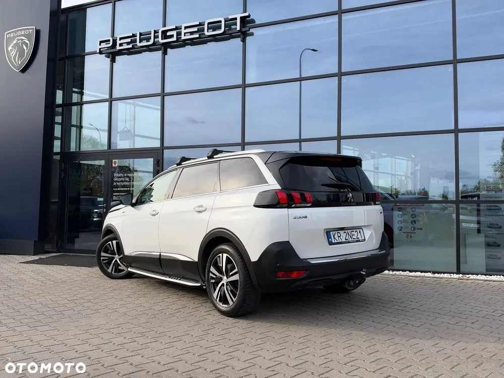 Peugeot 5008 2019 photo 2