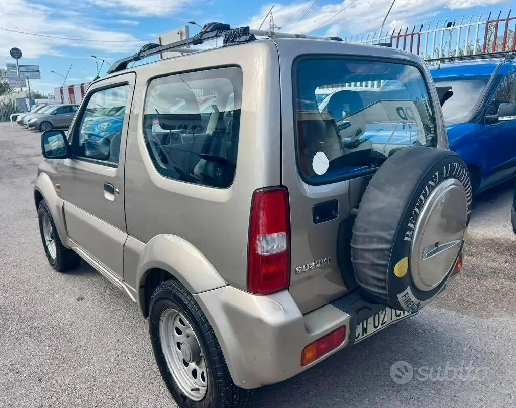 Suzuki Jimny 2005 photo 5