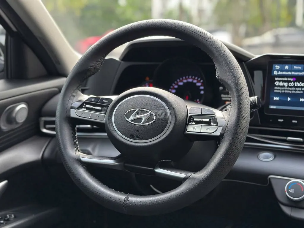 Hyundai Elantra 2024 photo 4