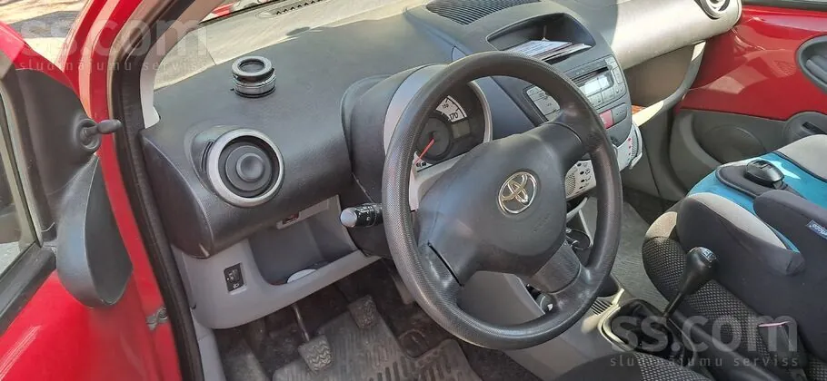 Toyota Aygo 2009 photo 4