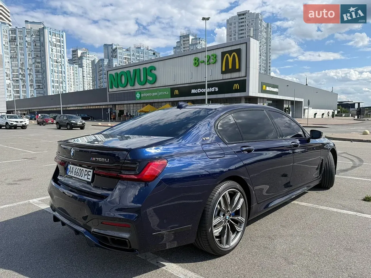 BMW 7 Series 2022 photo 4