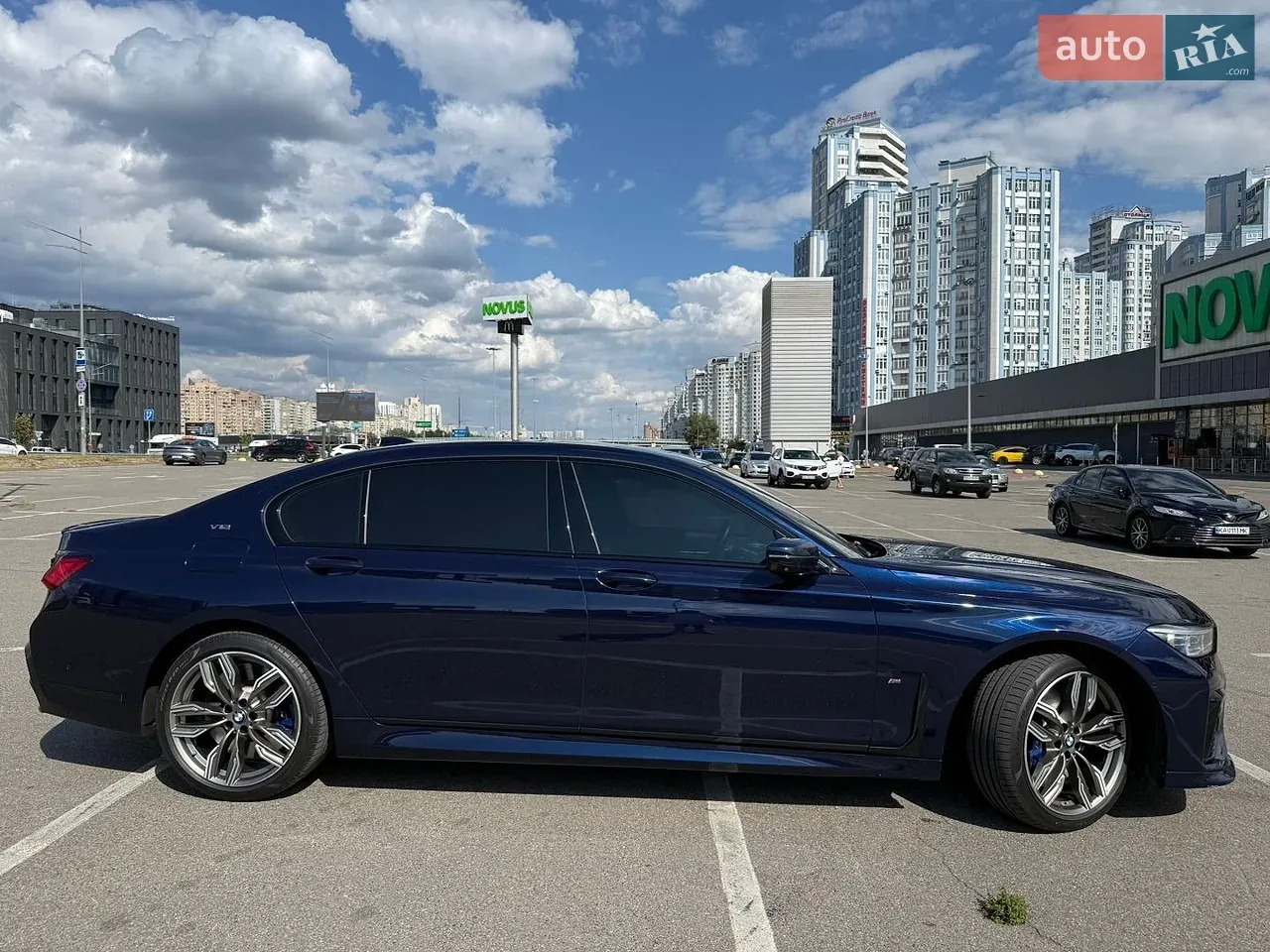 BMW 7 Series 2022 photo 3