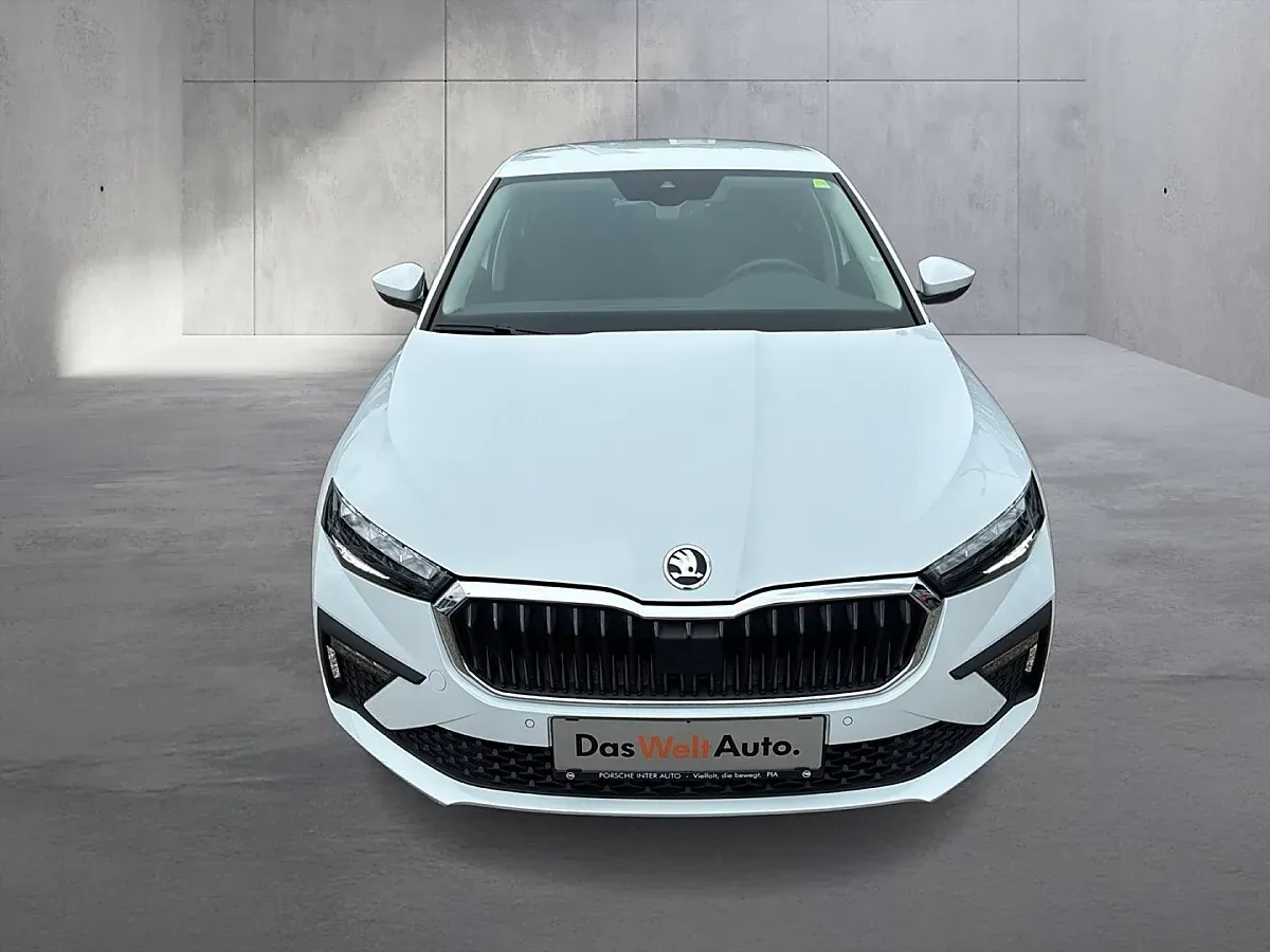 Skoda Scala 2025 photo 2