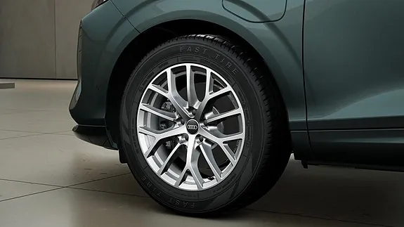 Audi Q3 2027 photo 4