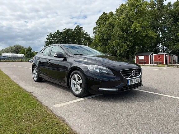 Volvo V40 2015 photo 5