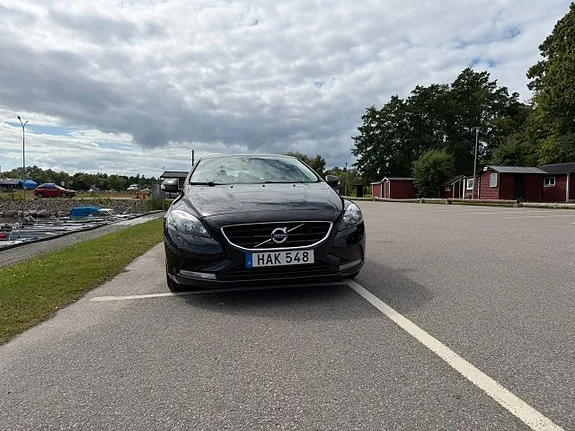 Volvo V40 2015 photo 4