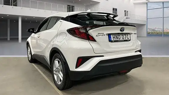 Toyota C-Hr 2022 photo 4
