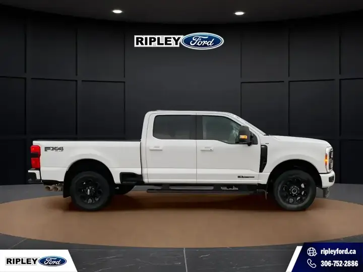 Ford F250 2026 photo 4