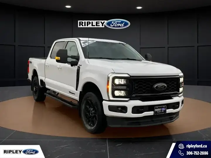 Ford F250 2026 photo 3