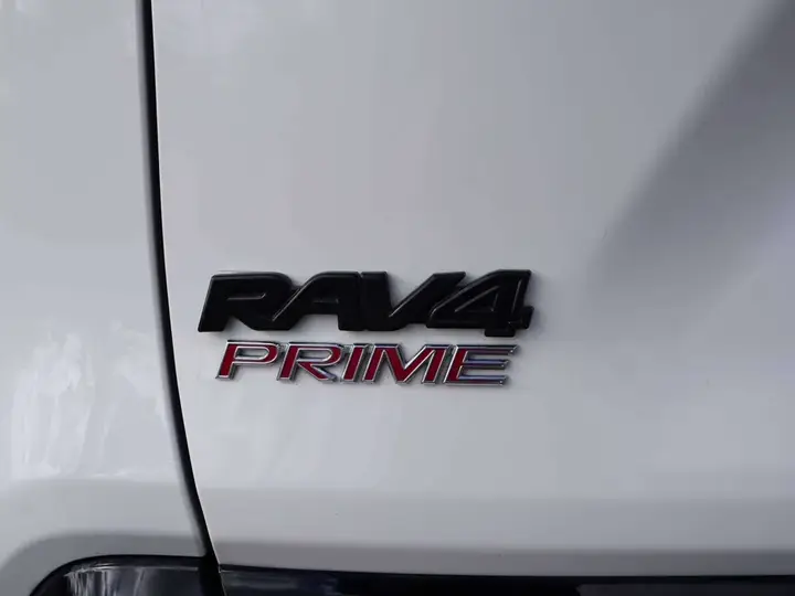 Toyota Rav4 2023 photo 4