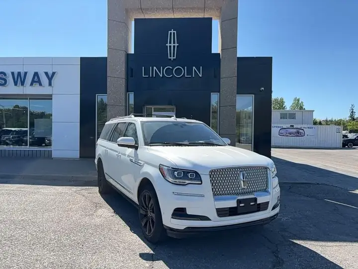 Lincoln Navigator
