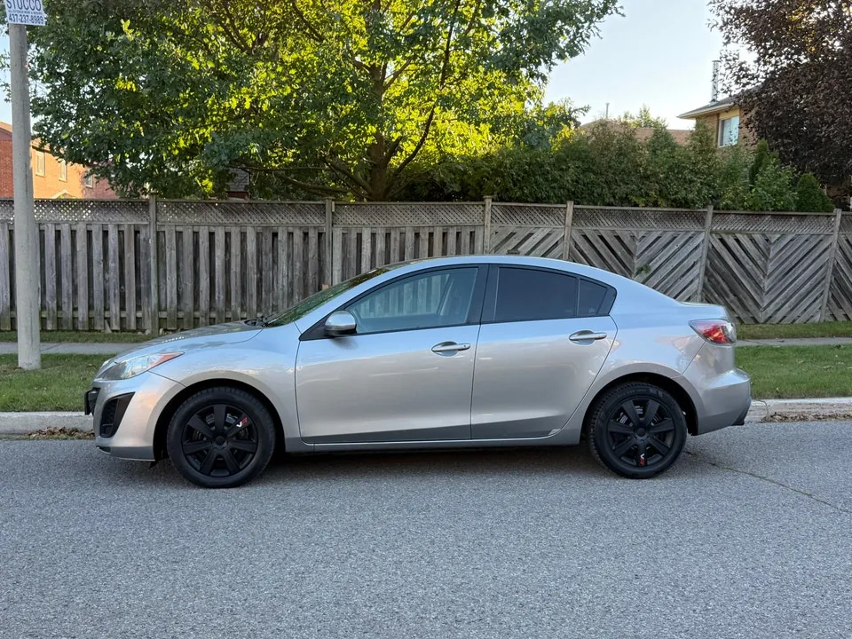 Mazda 3 2011 photo 5