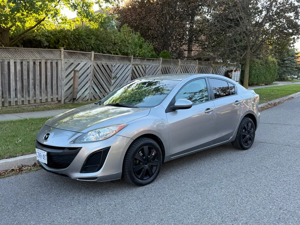 Mazda 3 2011 photo 4