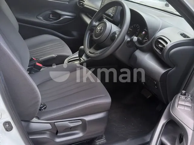 Toyota Yaris 2023 photo 4