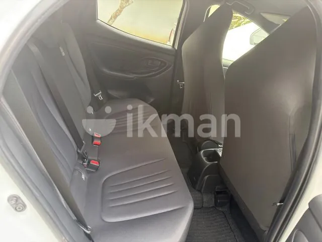 Toyota Yaris 2023 photo 5