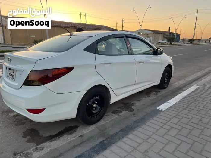 Hyundai Accent