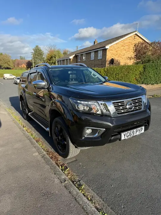 Nissan Navara 2019 photo 2